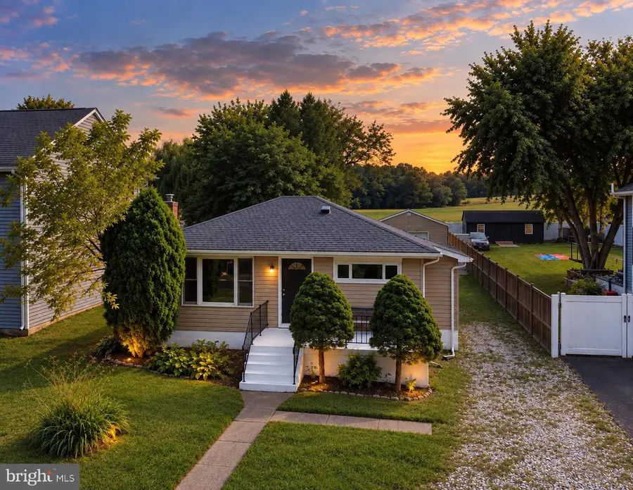 11105 Bird River Grove Rd, White Marsh, MD 21162 - #2