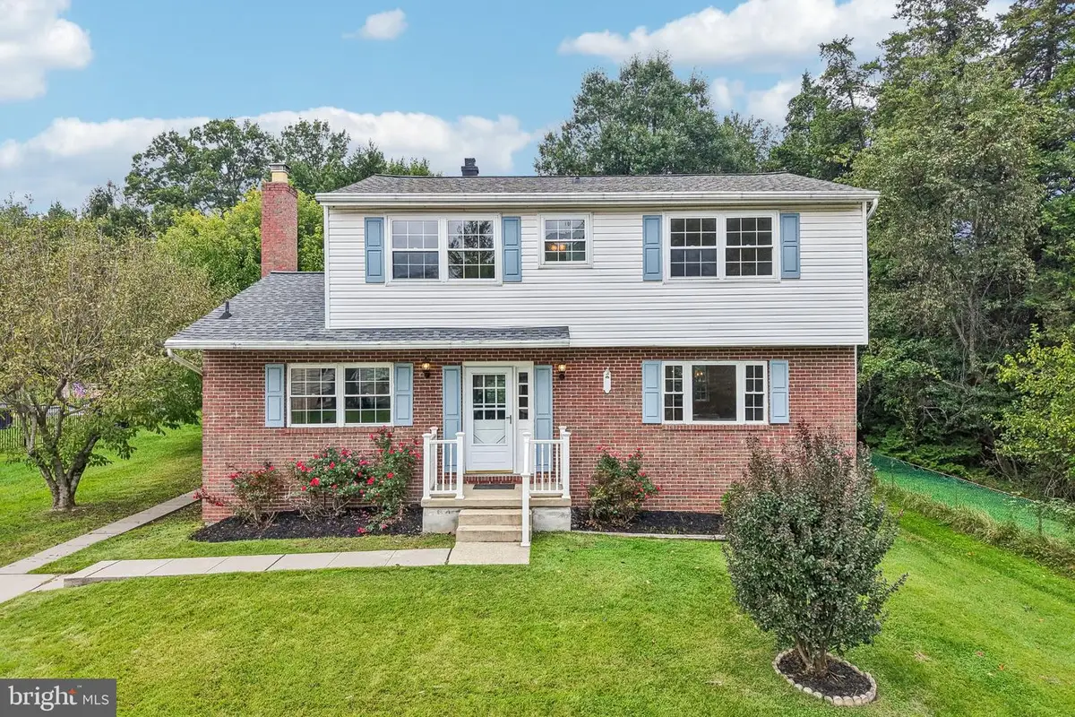 4510 Fieldgreen Rd, Baltimore, MD 21236 - #1