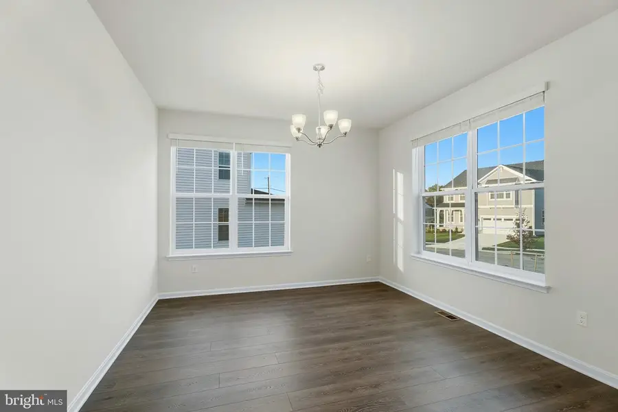 8128 Cypress Point Dr, Rosedale, MD 21237 - #2