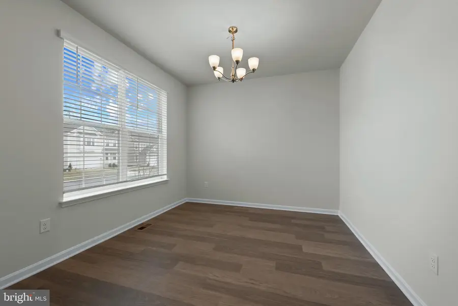 8126 Cypress Point Dr, Rosedale, MD 21237 - #3
