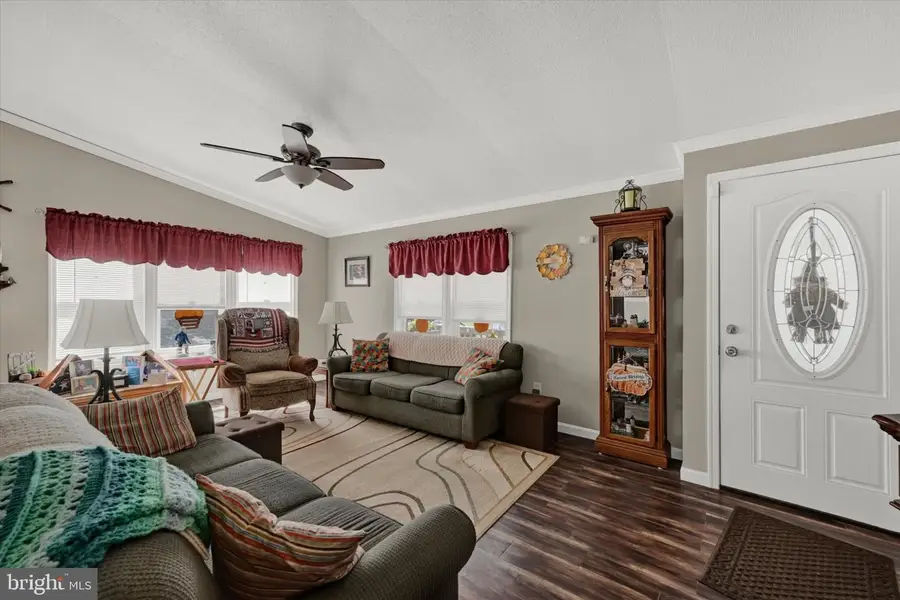 135 Rodeo Cir, Middle River, MD 21220 - #2