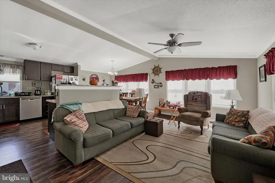 135 Rodeo Cir, Middle River, MD 21220 - #3