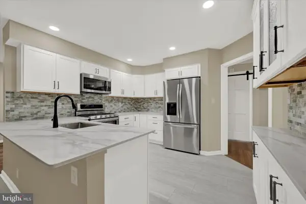 414 Rockfleet Rd #102, LUTHERVILLE TIMONIUM, MD 21093