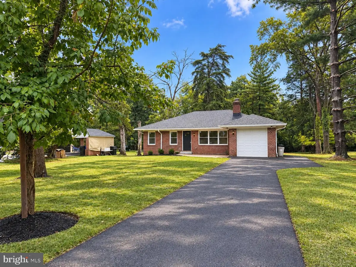 4109 Raleigh Rd, Pikesville, MD 21208 - #1