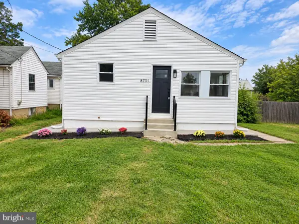 8701 Emge Rd, PARKVILLE, MD 21234