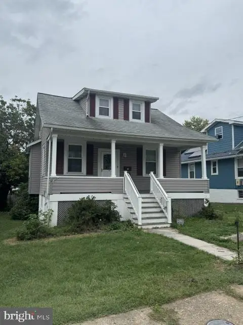 2911 Hillcrest Ave, Parkville, MD 21234 - #1