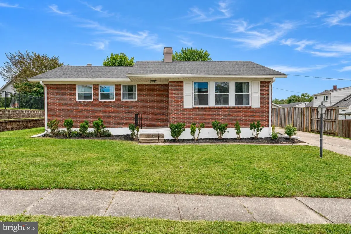 4121 Loch Carrow Rd, Baltimore, MD 21236 - #1
