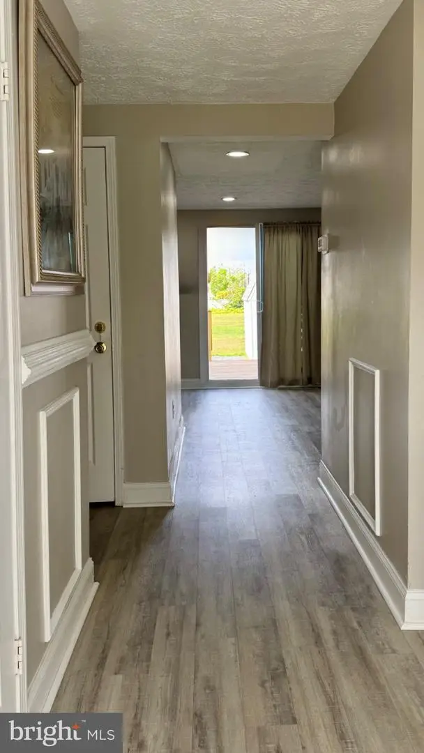 28 Towns Ct, Rosedale, MD 21237 - #3