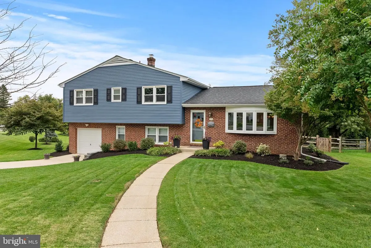 905 Jamieson Rd, Lutherville Timonium, MD 21093 - #1