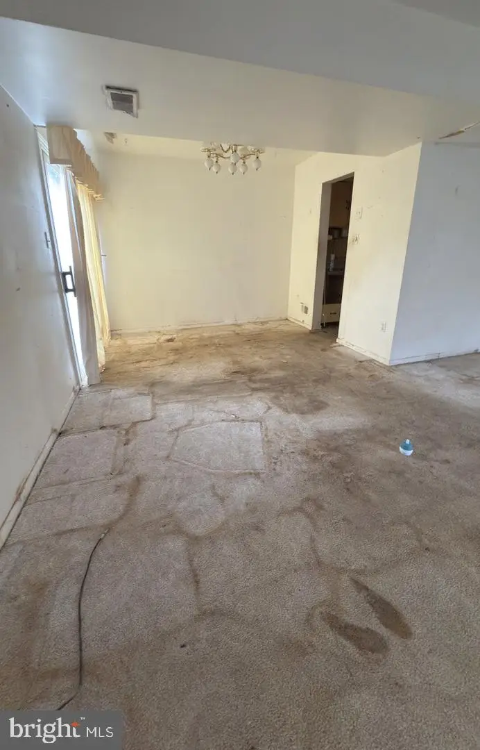 19 King Henry Cir, Rosedale, MD 21237 - #3