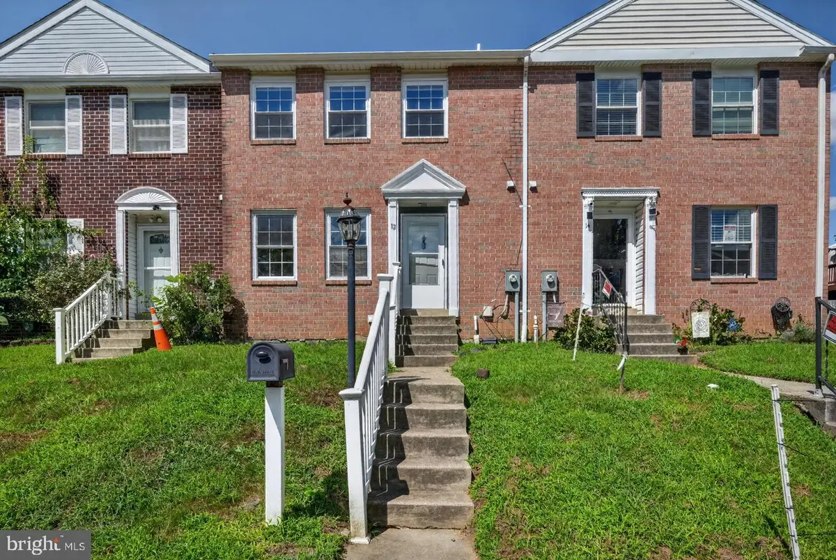 12 Hallview Ct, Nottingham, MD 21236 - #1