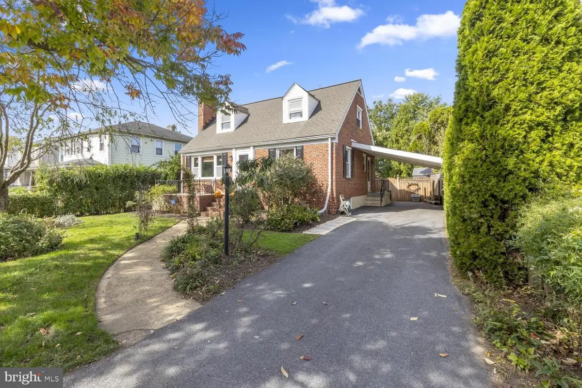 120 Hawthorne Ave, Pikesville, MD 21208 - #1