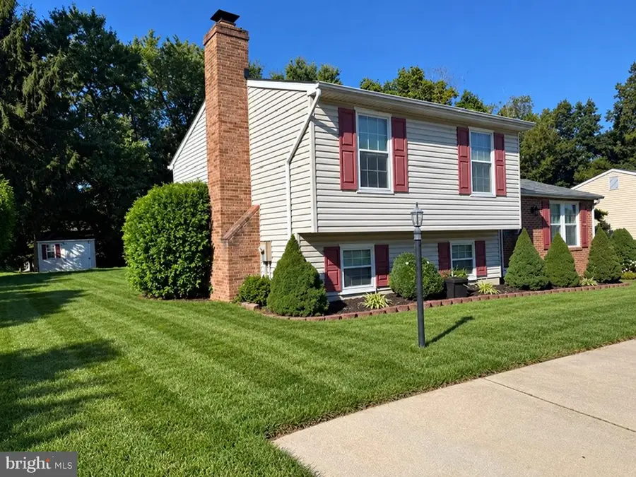 9510 Hickoryhurst Dr, Nottingham, MD 21236 - #2