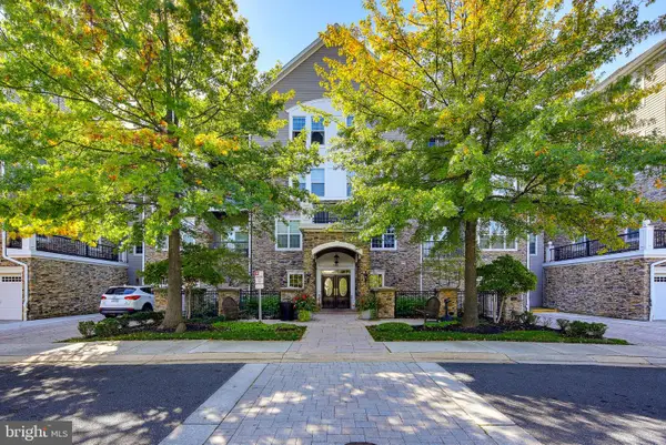 7301 Travertine Dr #401, BALTIMORE, MD 21209