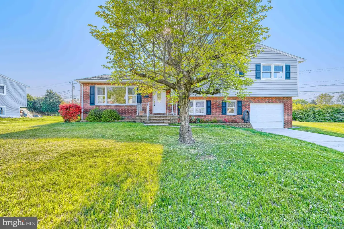 815 Branford Cir, Lutherville Timonium, MD 21093 - #1