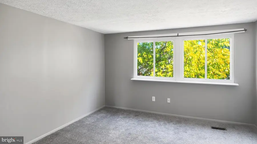 9309 Countess Dr, Owings Mills, MD 21117 - #3