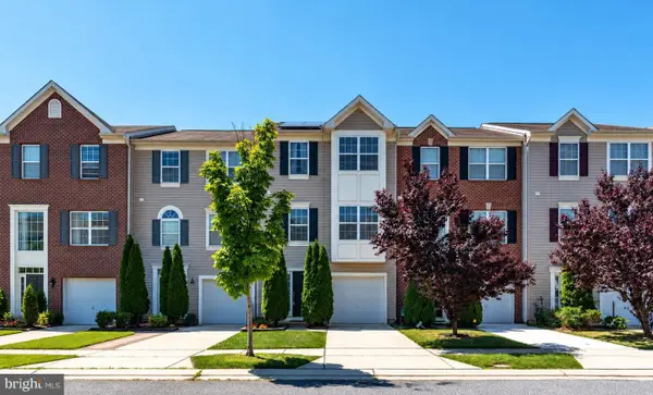 8424 Stansbury Lake Dr, DUNDALK, MD 21222
