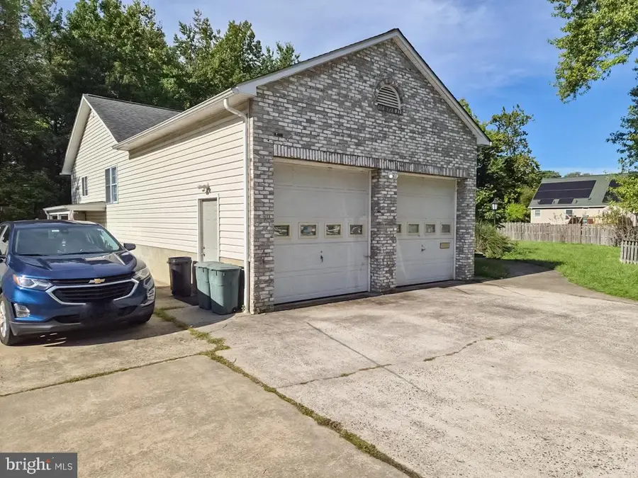 7005 Oliver Beach Rd, Baltimore, MD 21220 - #2