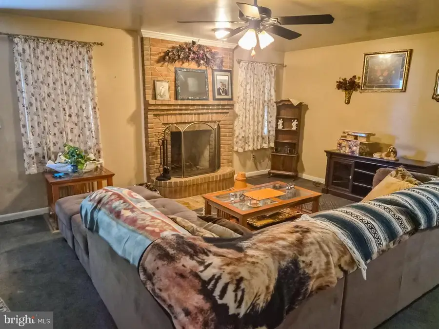 7005 Oliver Beach Rd, Baltimore, MD 21220 - #3