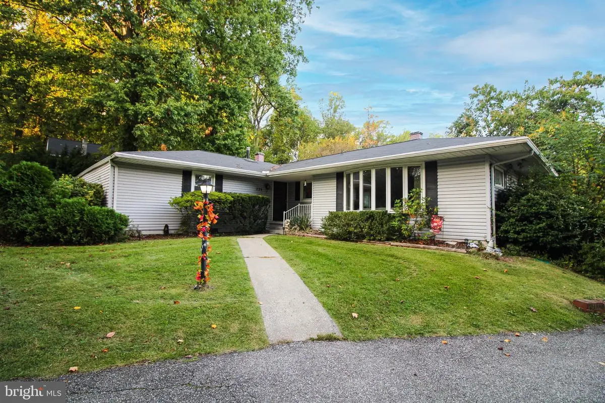 226 Oglethorpe Rd, Baltimore, MD 21228 - #1