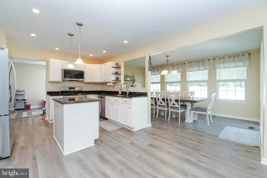 5526 Edwin Ct, White Marsh, MD 21162 - #3