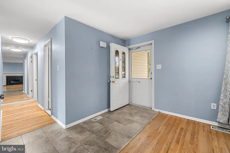 2411 Chetwood Cir, Lutherville Timonium, MD 21093 - #3