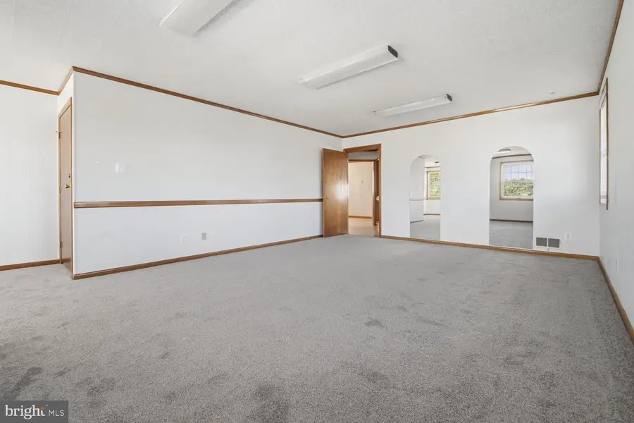 9305 Carney Rd, Parkville, MD 21234 - #2