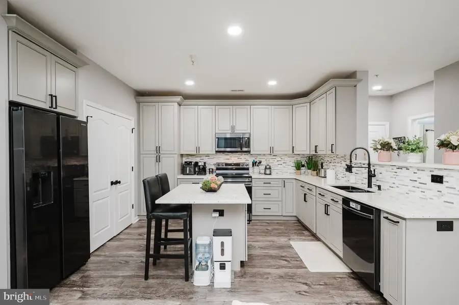 400 Symphony Cir #110i, Cockeysville, MD 21030 - #3