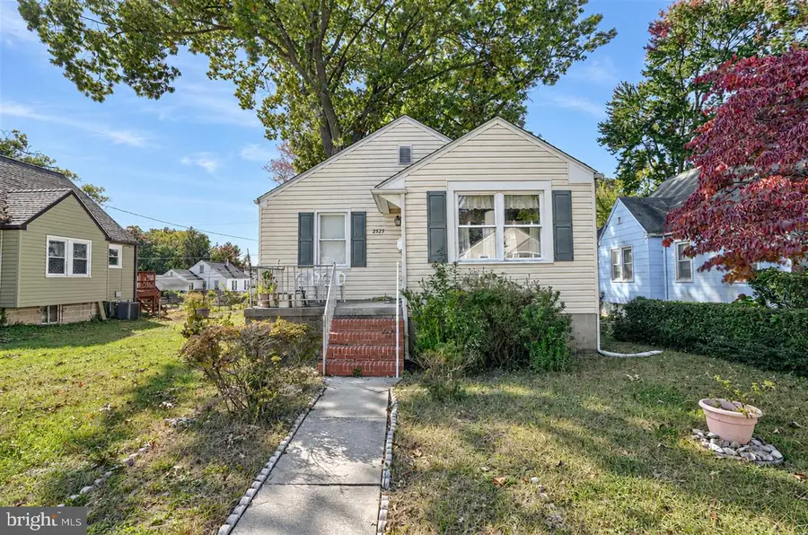 2525 Windsor Rd, Parkville, MD 21234 - #2