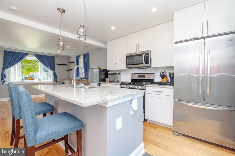 8228 Watersedge Rd, Baltimore, MD 21222 - #2