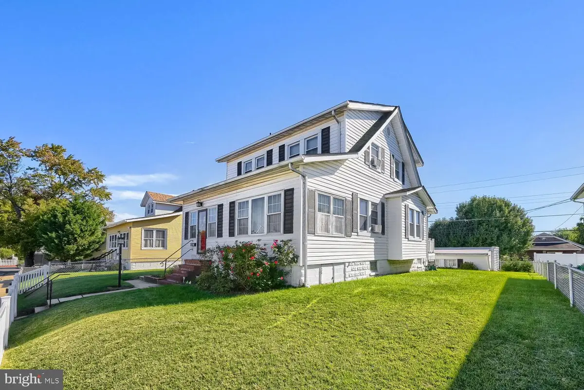 6921 Ridgeway Rd, Dundalk, MD 21222 - #1
