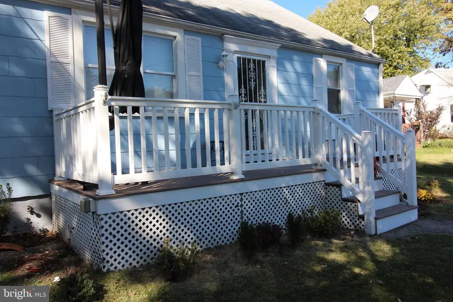 22 Village Rd, Baltimore, MD 21208 - #2