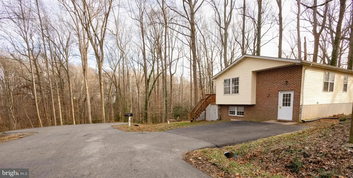 580 Evergreen Ct, Lusby, MD 20657 - Image #1