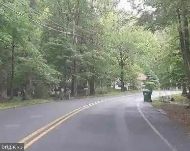 12375 Algonquin Trl, Lusby, MD 20657 - Image #2