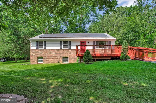 35 Walton Rd, HUNTINGTOWN, MD 20639