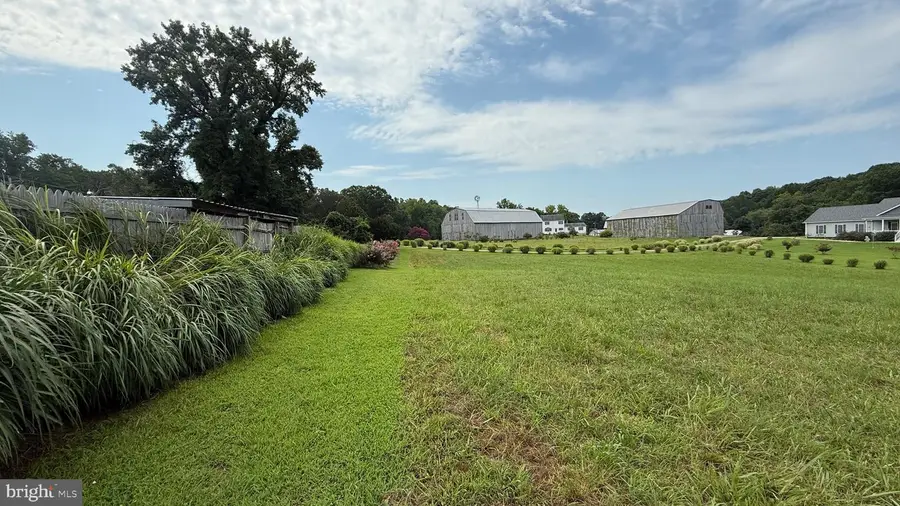 6265 Parkers Wharf Rd, Saint Leonard, MD 20685 - Image #3