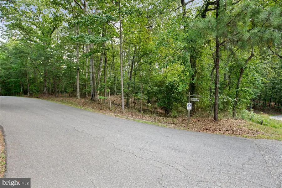 11870 Blue Point Ct, Lusby, MD 20657 - Image #3
