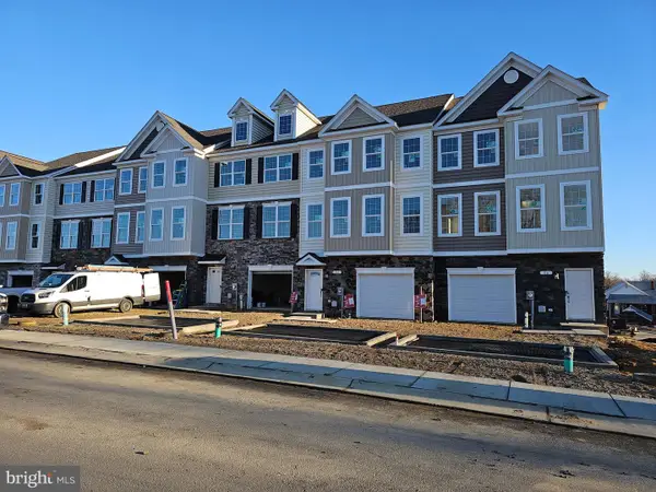 84 Potomac Ct, PRINCE FREDERICK, MD 20678