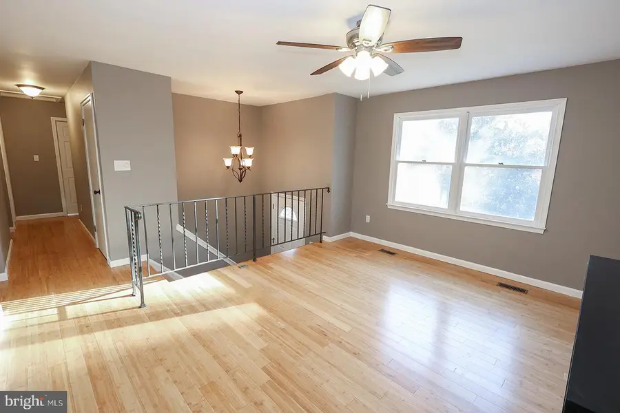 12504 Algonquin Trl, Lusby, MD 20657 - Image #3