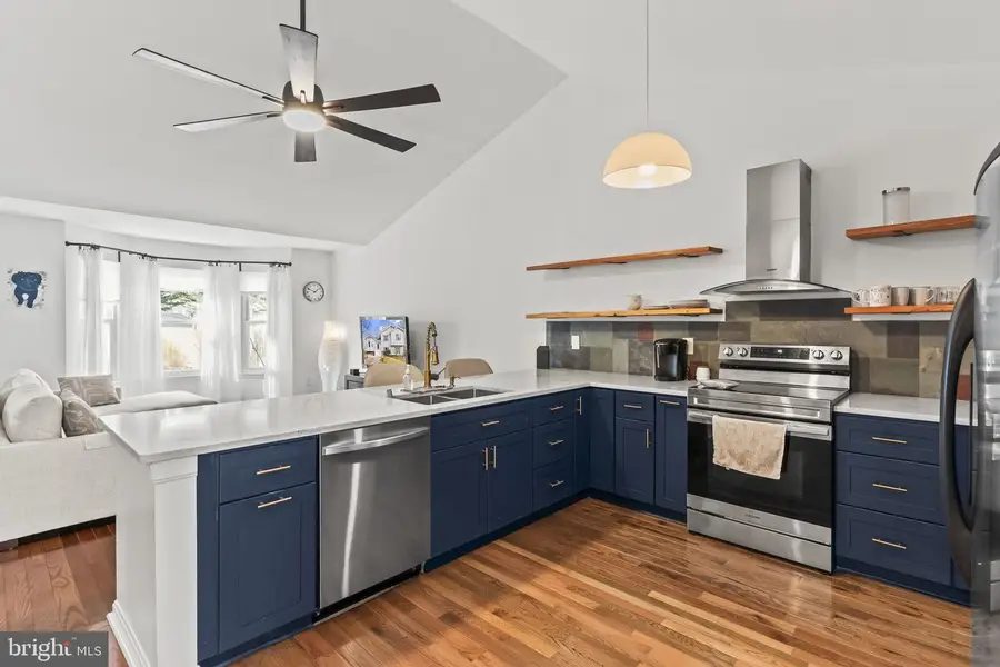 366 Medallion Dr, Prince Frederick, MD 20678 - Image #2