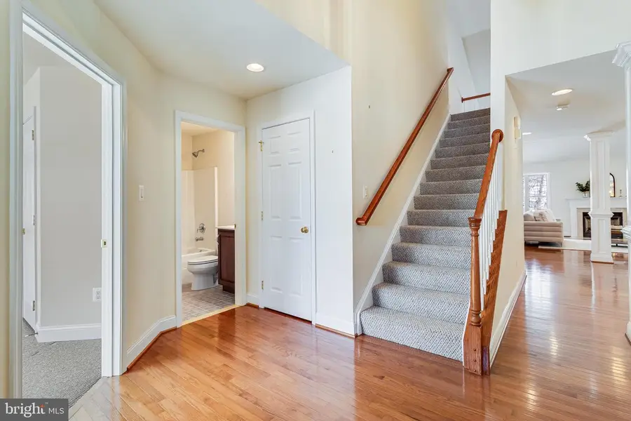 588 Hawk Hill Dr, Prince Frederick, MD 20678 - #2