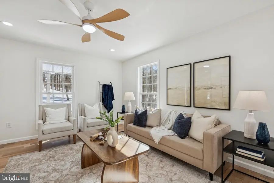 3280 Karen Dr, Chesapeake Beach, MD 20732 - Image #2