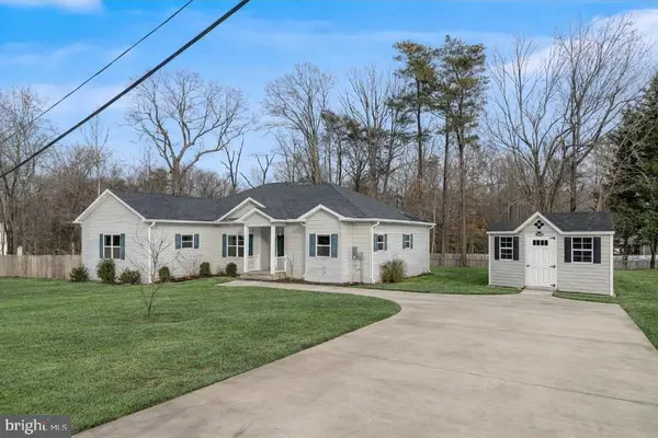 8230 Pine Blvd, LUSBY, MD 20657