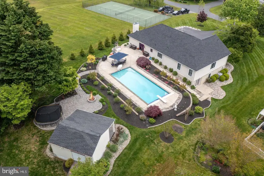 4045 Weeping Willow Ln, Huntingtown, MD 20639 - #2