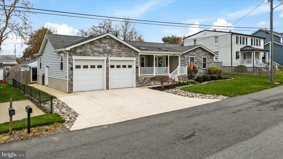 3713 28th St, Chesapeake Beach, MD 20732 - #2