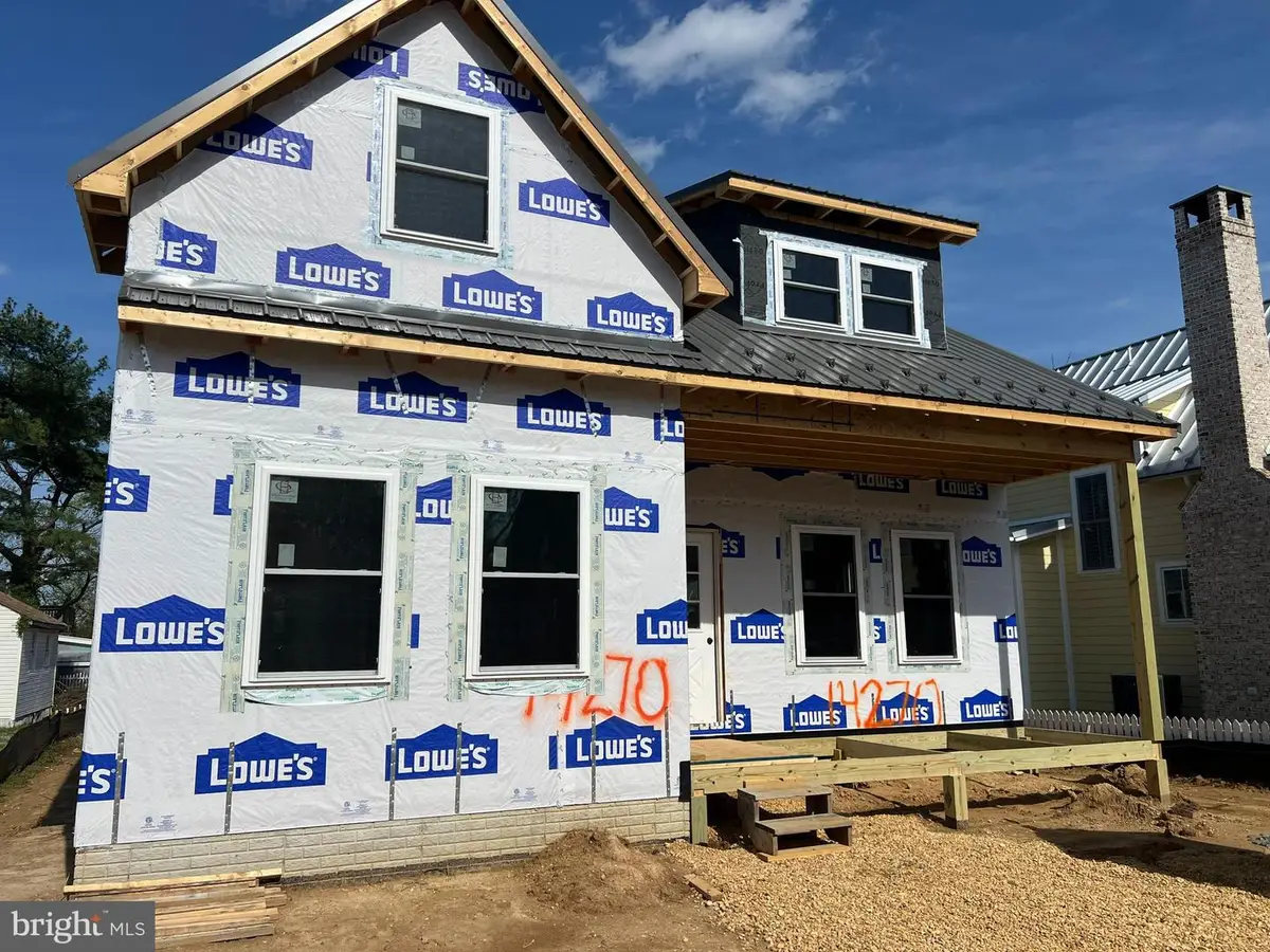 14270 Calvert St, Solomons, MD 20688 - #1