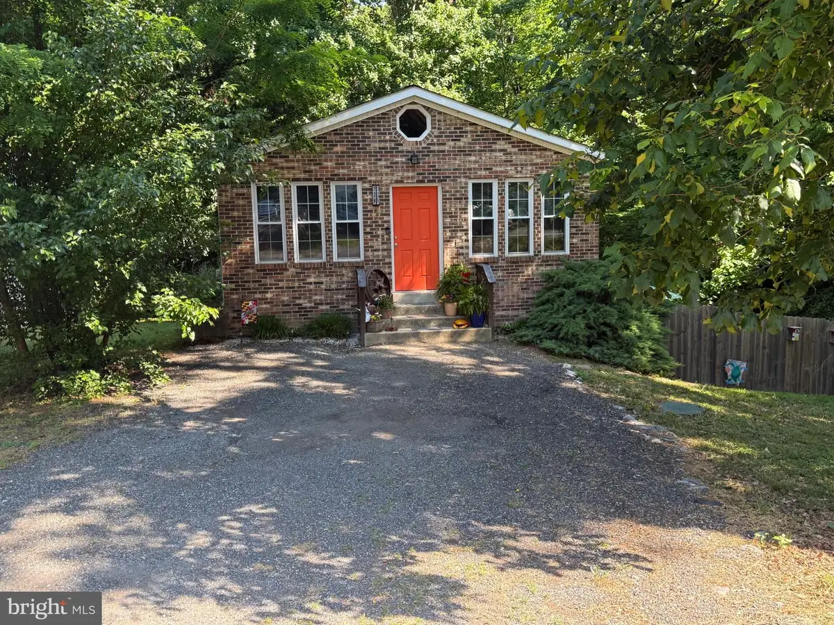 729 Spruce Dr, Lusby, MD 20657 - #1
