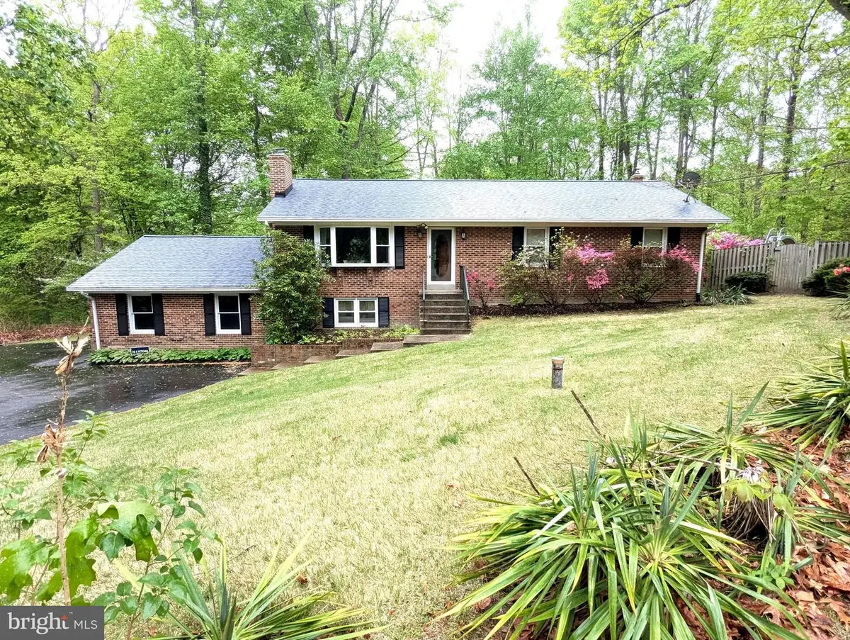 9618 Ridge View Dr, Owings, MD 20736 - #1