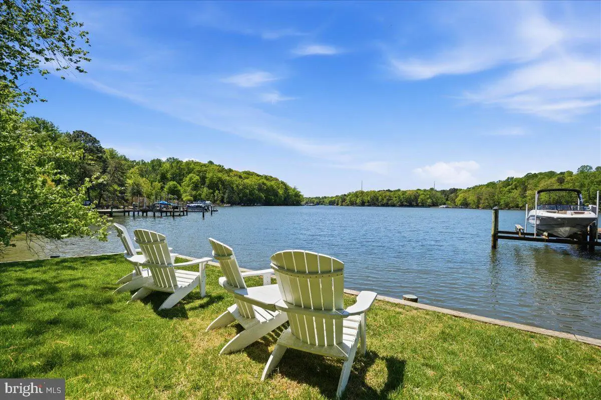 7335 Perry Ln, Lusby, MD 20657 - #1