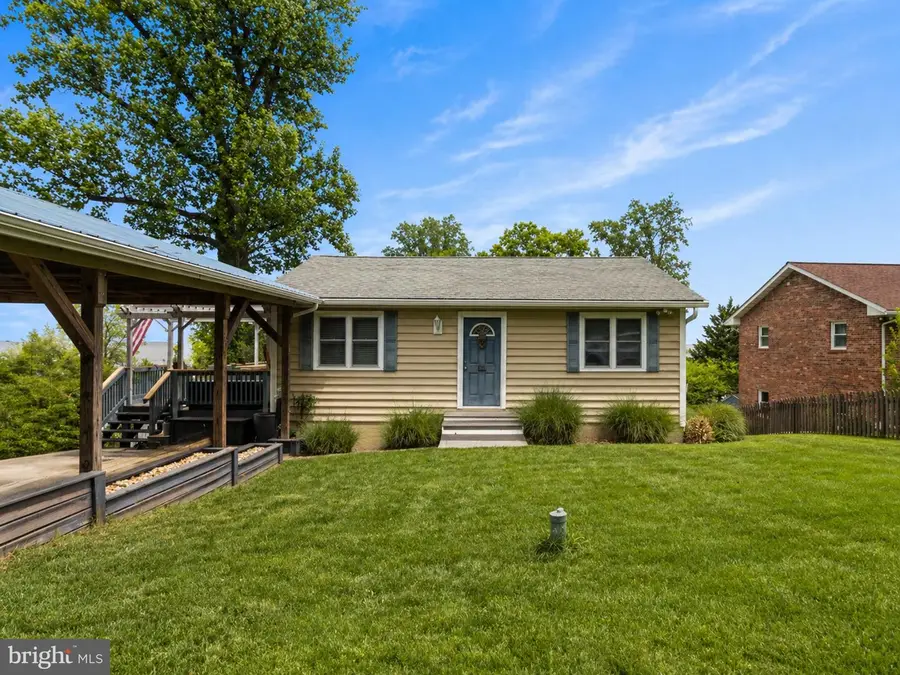 3817 Bayview Dr, Chesapeake Beach, MD 20732 - #3